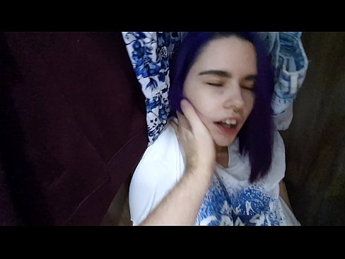 ❤️ Hittade min syster i garderoben och hjälpte henne att komma ❤ Porno at porn sv.poliglass34.ru ☑